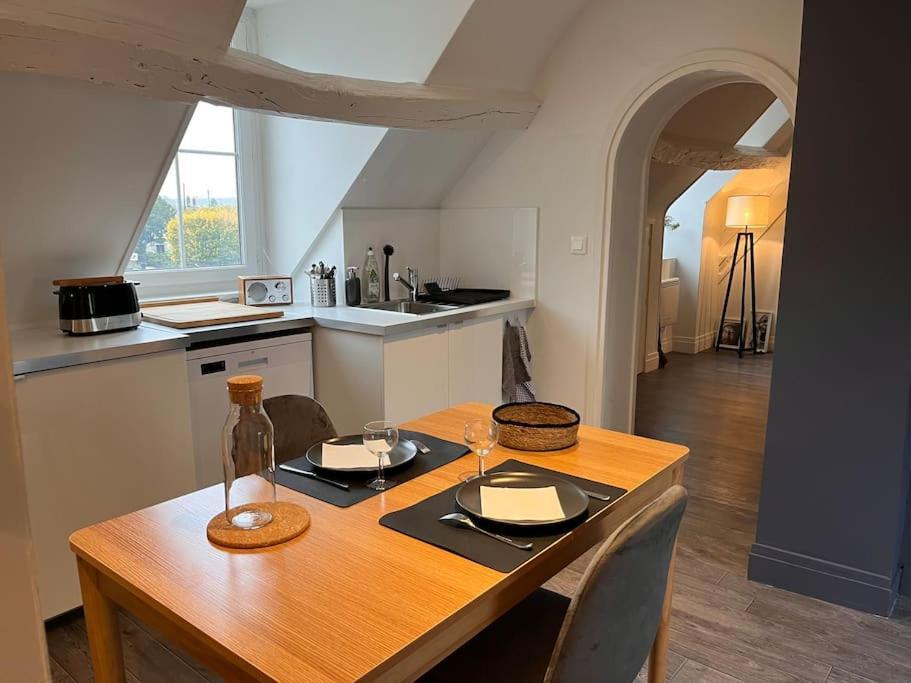 Appartement Avec Terrasse En Plein Coeur De Vernon Вернон Экстерьер фото